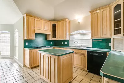 901 Evandale Road, Burleson, TX 76028 - Photo 12