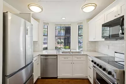 4307 Gilbert Avenue #308, Dallas, TX 75219 - Photo 4