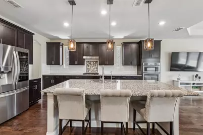 1305 Grapevine Cove, McKinney, TX 75071 - Photo 12