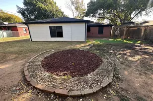 3905 Dakota Trail, Lake Worth, TX 76135 - Photo 16