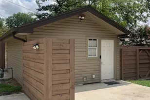 2635 Ivandell Ave, Dallas, TX 75211 - Photo 1
