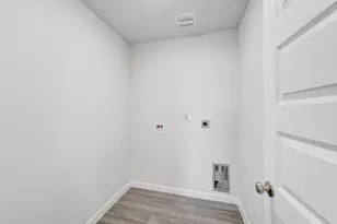 122 kylie St, Cleburne, TX 76031 - Photo 4