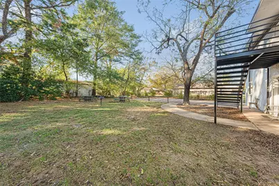 253 Locust Street S #2N, Sulphur Springs, TX 75482 - Photo 22