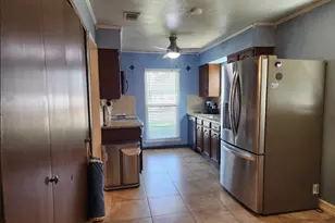 1918 Lewis Trail, Grand Prairie, TX 75052 - Photo 4
