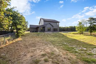 121 Jim Walter Dr, Runaway Bay, TX 76426 - Photo 32