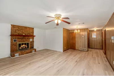 2105 Lakeview Drive, Mabank, TX 75156 - Photo 12