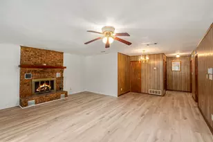 2105 Lakeview Dr, Mabank, TX 75156 - Photo 12