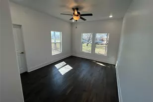 825 Texas St, Graham, TX 76450 - Photo 4