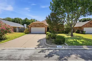 6207 Declaration Dr, Arlington, TX 76002 - Photo 2