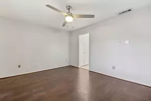 9600 Royal Ln, Dallas, TX 75243 - Photo 10