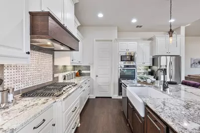 809 Dusty Trail, Little Elm, TX 76227 - Photo 8
