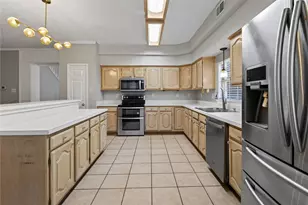 2201 W Brooklake St, Denton, TX 76207 - Photo 6