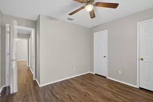 2201 W Brooklake St, Denton, TX 76207 - Photo 14