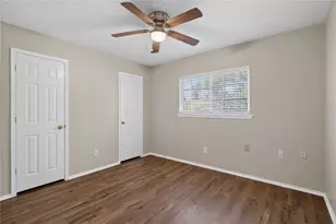 2201 W Brooklake St, Denton, TX 76207 - Photo 14