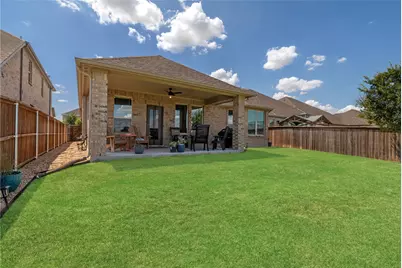 10324 Lakemont Drive, Fort Worth, TX 76131 - Photo 4