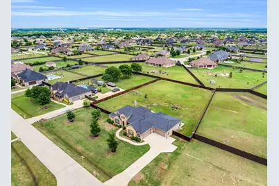 102 Willowbrook Drive, Waxahachie, TX 75165 - Photo 34