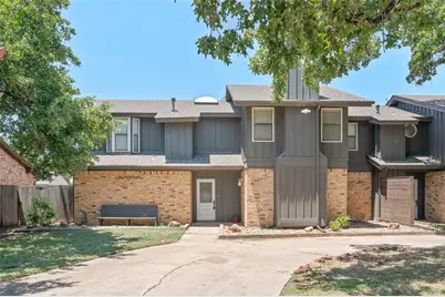 1722 Stonegate Drive, Denton, TX 76205 - Photo 2