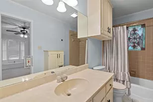 1722 Stonegate Dr, Denton, TX 76205 - Photo 18