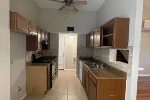 5516 Stone Meadow Ln, Fort Worth, TX 76179 - Photo 4