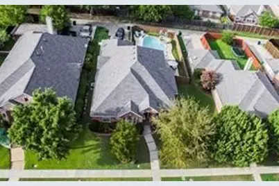6400 Brownstone Drive, McKinney, TX 75070 - Photo 16