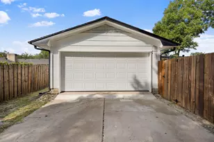 1414 Park E Dr, Garland, TX 75043 - Photo 30