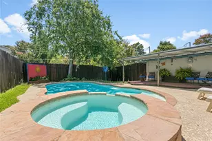 12326 Cedar Bend Dr, Dallas, TX 75244 - Photo 30