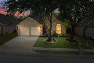 509 Crutcher Crossing, McKinney, TX 75072 - Photo 2
