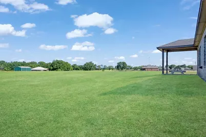 314 Delatorre Street, Trenton, TX 75490 - Photo 6