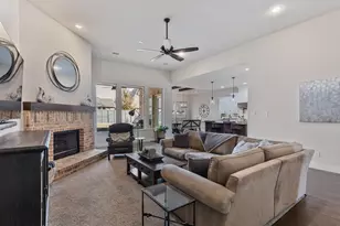 809 Dusty Trl, Little Elm, TX 76227 - Photo 6