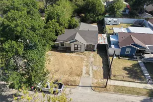 8222 Wes Hodges Rd, Dallas, TX 75217 - Photo 4