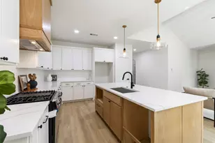 2734 Marburg St, Dallas, TX 75215 - Photo 10