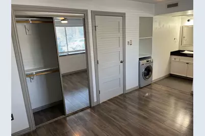 2800 Douglas Avenue #203, Dallas, TX 75219 - Photo 10