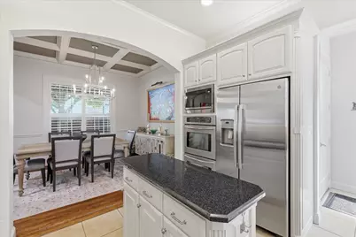 605 Montgomery Street, Fort Worth, TX 76107 - Photo 14