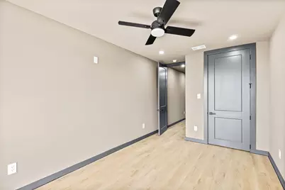 820 Lambert Street, Dallas, TX 75203 - Photo 12