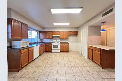 3005 Ravine Trail, Carrollton, TX 75007 - Photo 4