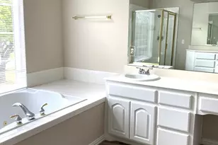 4581 Hinton Dr, Plano, TX 75024 - Photo 6