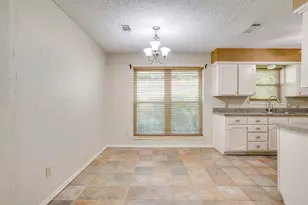 741 NW James Circle, Burleson, TX 76028 - Photo 10