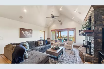 2033 Harbor Way #304, Possum Kingdom Lake, TX 76449 - Photo 4