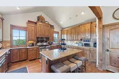 2033 Harbor Way #304, Possum Kingdom Lake, TX 76449 - Photo 2