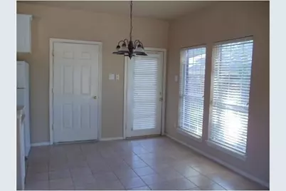 8528 Holly Street, Frisco, TX 75034 - Photo 4