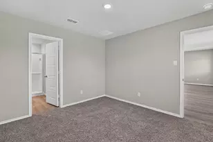 16753 Laguna Vis St, Fort Worth, TX 76247 - Photo 10