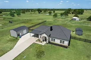 247 Private Road 7413 Rd, Wills Point, TX 75169 - Photo 2