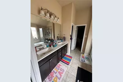 544 Bromeliad Drive, Fort Worth, TX 76052 - Photo 4