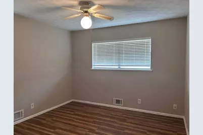 904 Beasley Boulevard, Whitewright, TX 75491 - Photo 12