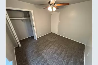 4002 Fairbanks Court, Irving, TX 75062 - Photo 6