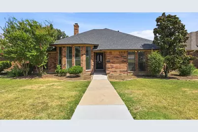 3802 Cromwell Drive, Carrollton, TX 75007 - Photo 2