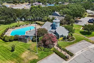 8212 Mountain Lake Ct, Fort Worth, TX 76179 - Photo 4