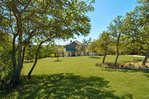 11201 W Cave Blvd, Dripping Springs, TX 78620 - Photo 4