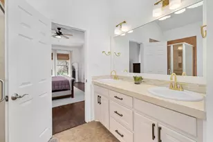 11201 W Cave Blvd, Dripping Springs, TX 78620 - Photo 18