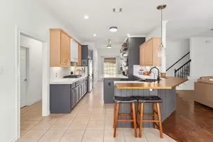 11201 W Cave Blvd, Dripping Springs, TX 78620 - Photo 10